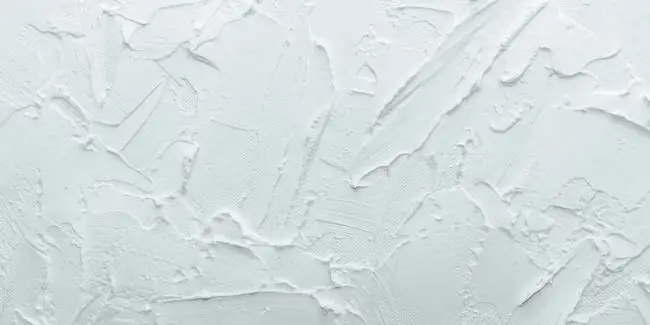 How to Restore Cracked Plaster Walls 3 hero bg 4